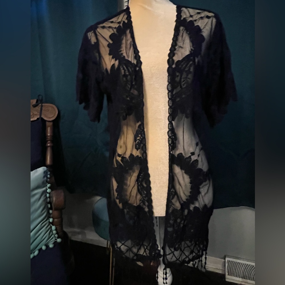 Maurice’s navy blue kimono🪁 - Picture 3 of 7